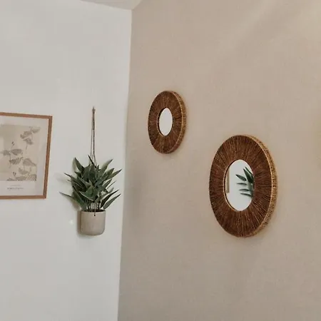 Casa Dell'arco, Historical Center